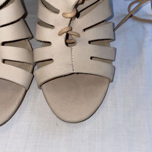 Pour La Victoire Strappy Heels Women’s Size 10 Medium Beige Leather Zip Side - Picture 9 of 12